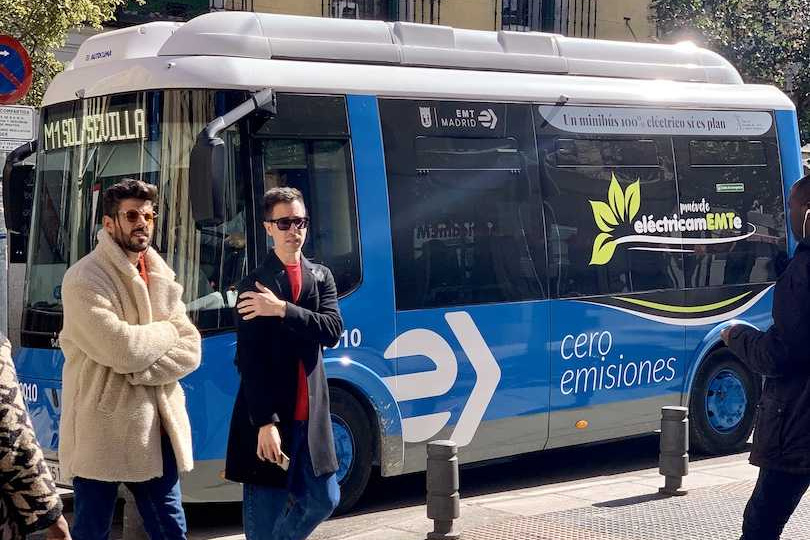 Bus crop